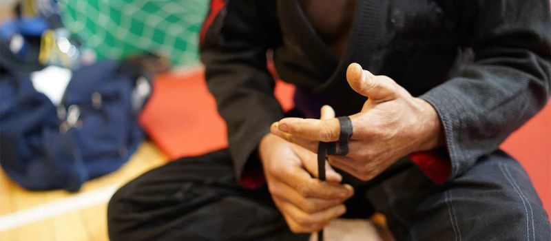 Finger taping bjj - Bjj.Guide